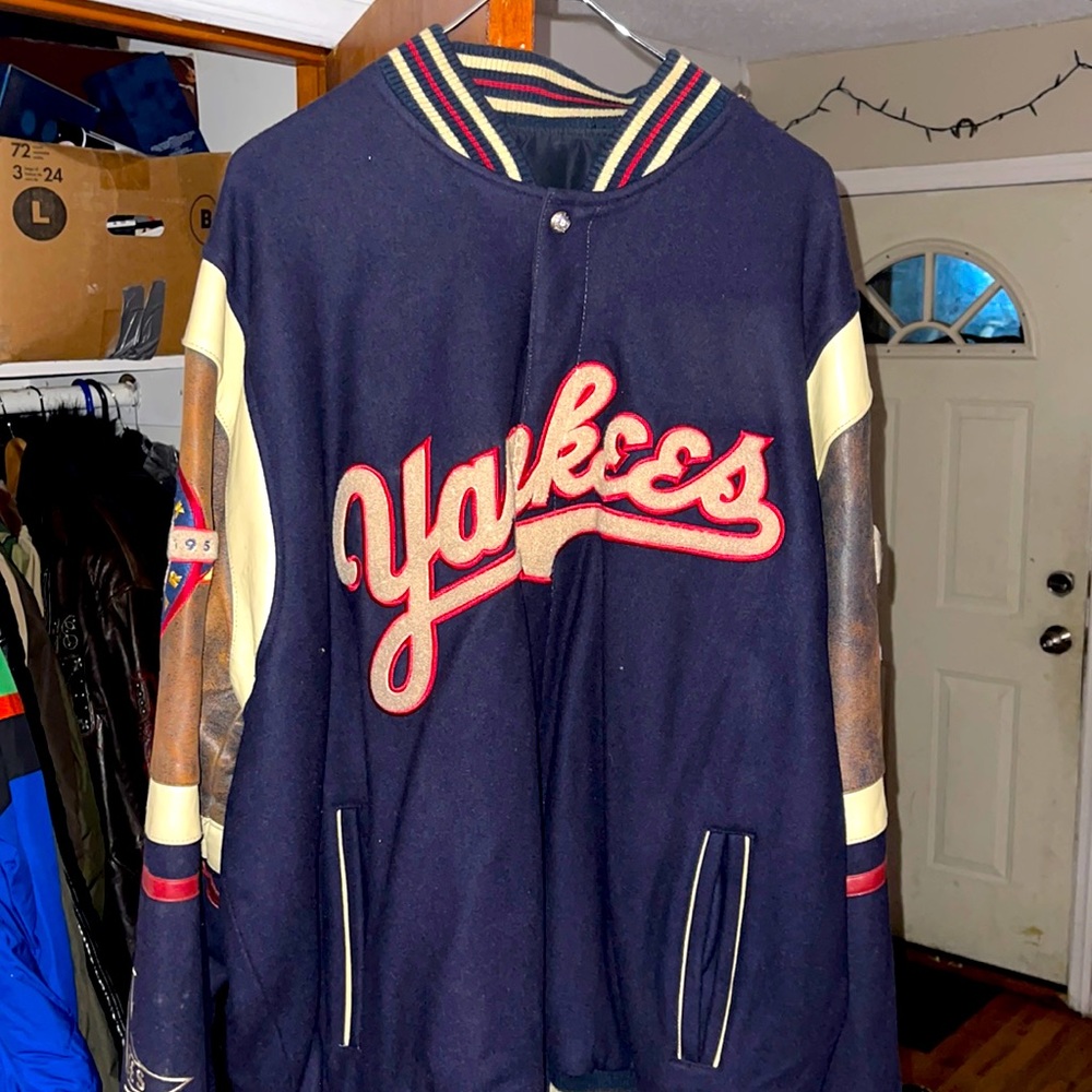 If you’re a true Yankees fan, this jacket is yours